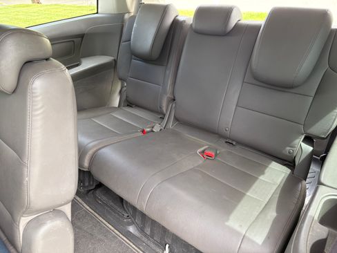 Used 2015 Honda Odyssey EX-L image 15