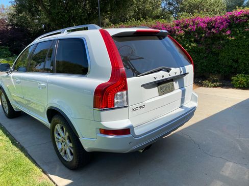 Used 2014 Volvo XC90 3.2 image 11