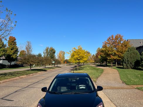 Used 2013 MAZDA MAZDA3 i Grand Touring image 9