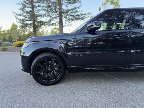 Used 2021 Land Rover Range Rover Sport HSE Silver Edition AWD/4WD image 11