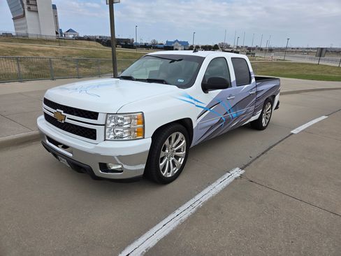 Used 2013 Chevrolet Silverado 1500 LT image 1