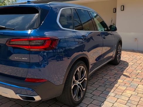 Used 2022 BMW X5 xDrive40i AWD/4WD image 5