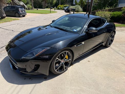 Used 2015 Jaguar F-TYPE R RWD image 1