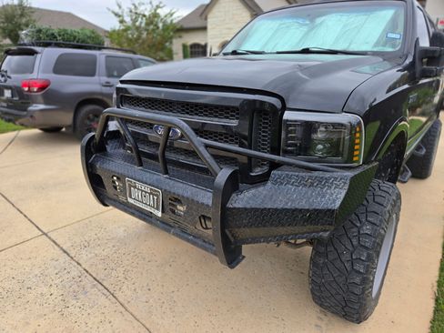 Used 2004 Ford Excursion Limited image 9