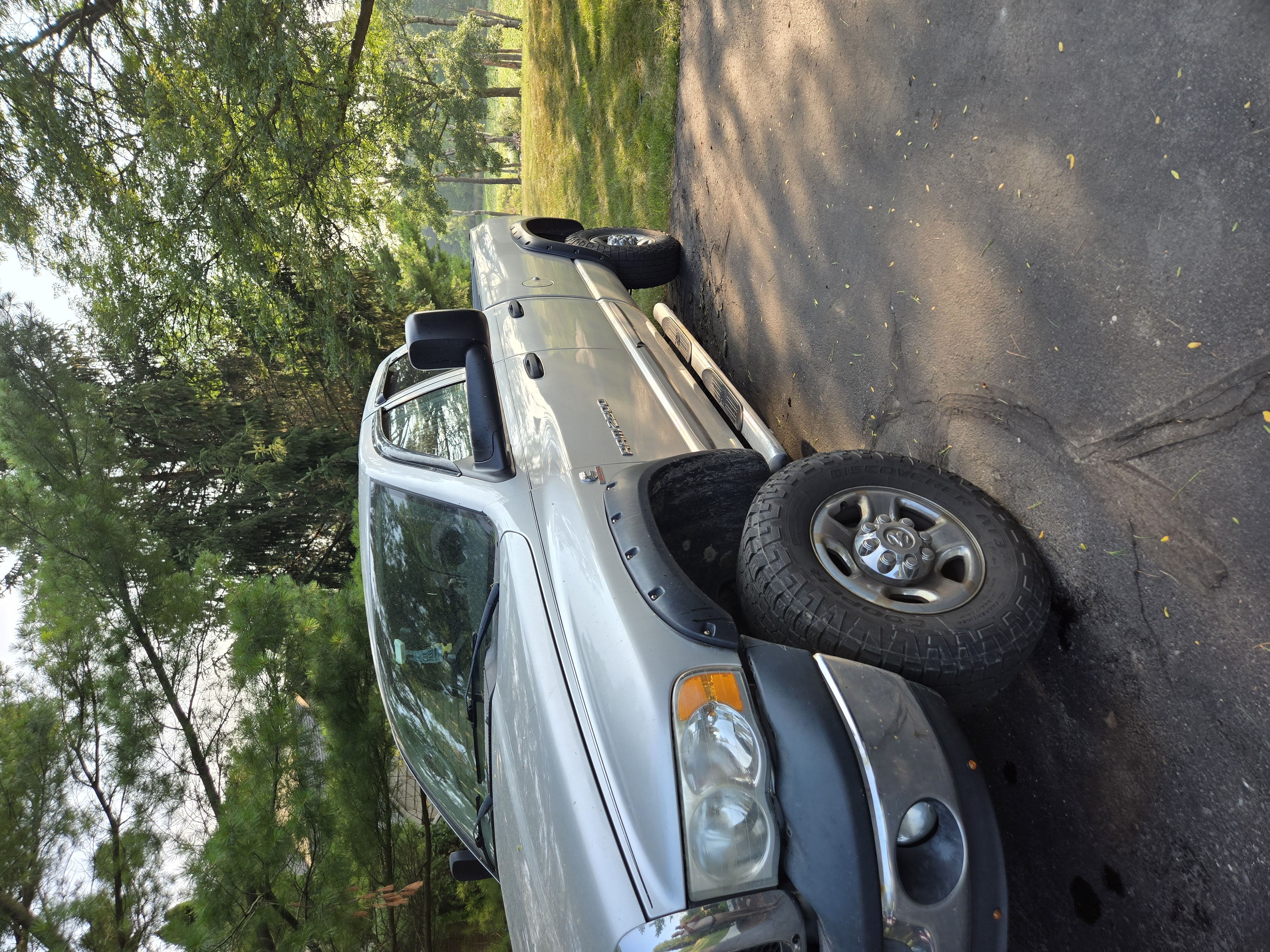 Used 2005 Dodge Ram 2500 Truck ST w/ Trailer Tow Group AWD/4WD image 1
