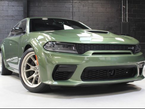 Used 2023 Dodge Charger Scat Pack image 6