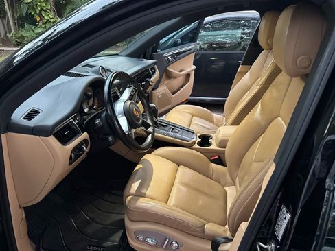 Used 2018 Porsche Macan S w/ Premium Package Plus AWD/4WD image 10