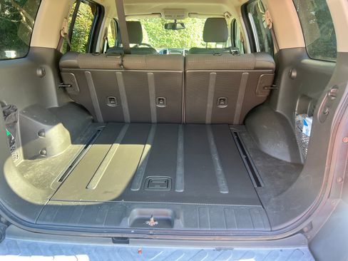 Used 2012 Nissan Xterra X AWD/4WD image 14