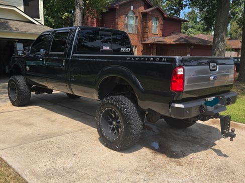 Used 2014 Ford F250 Platinum w/ FX4 Off-Road Package image 5