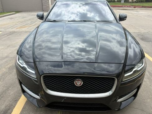 Used 2016 Jaguar XF R-Sport RWD image 2