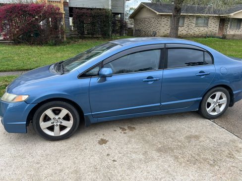 Used 2011 Honda Civic LX-S image 1