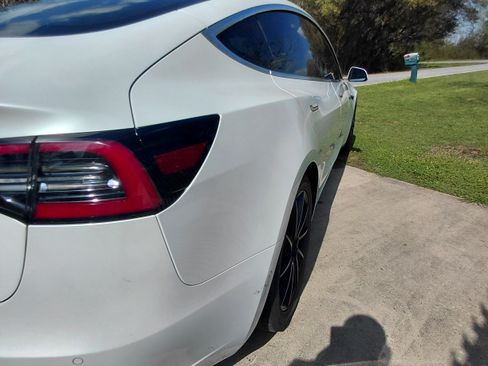 Used 2020 Tesla Model 3 Long Range image 6