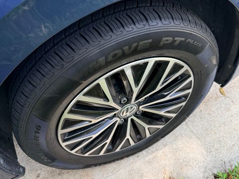 Used 2020 Volkswagen Jetta SE FWD image 12