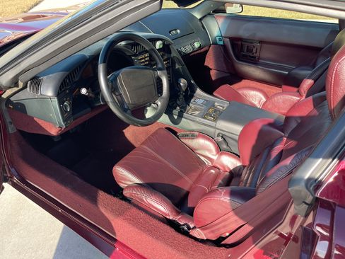 Used 1993 Chevrolet Corvette ZR1 image 21