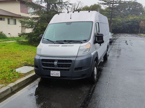 Used 2016 RAM ProMaster 3500 image 2