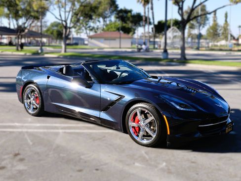Used 2014 Chevrolet Corvette Stingray Convertible w/ 2LT Preferred Equipment Group image 2