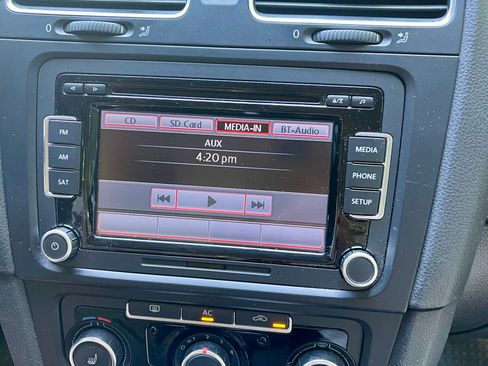 Used 2012 Volkswagen Jetta SE image 16