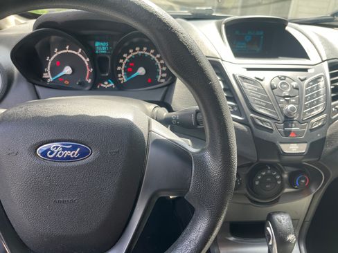 Used 2016 Ford Fiesta S FWD image 6