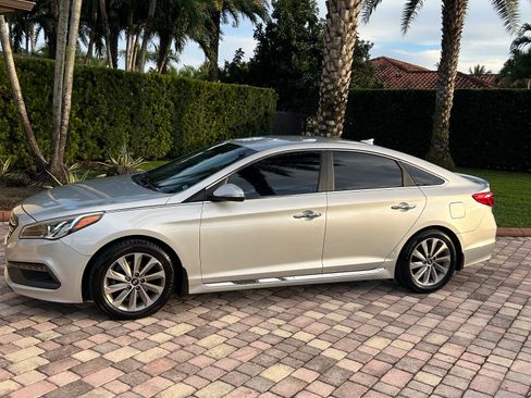 Used 2015 Hyundai Sonata Sport w/ Option Group 04 image 1