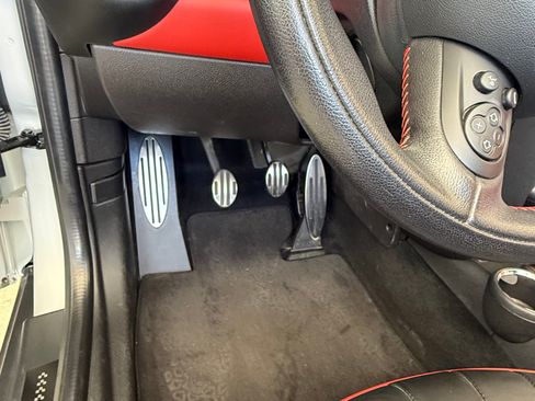 Used 2013 MINI Cooper Roadster S FWD image 24
