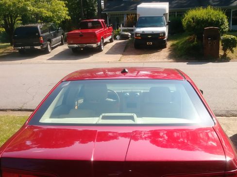 Used 2007 Lincoln MKZ image 2