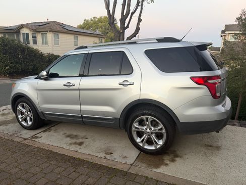 Used 2013 Ford Explorer Limited image 1