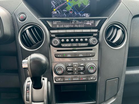 Used 2013 Honda Pilot Touring image 10