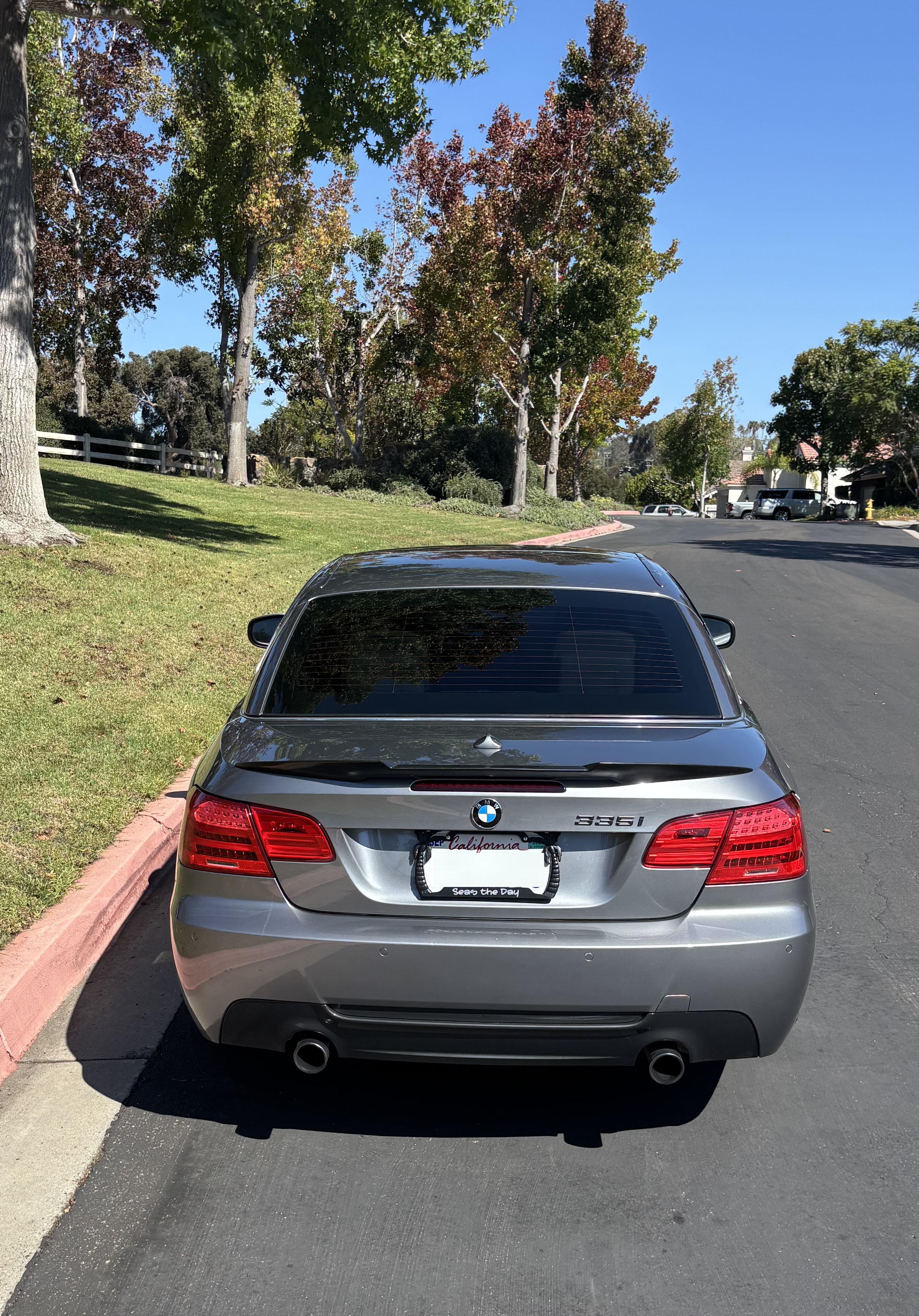 Used 2013 BMW 335i Convertible RWD image 2