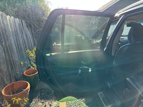 Used 2014 Volvo XC90 3.2 w/ Climate Package image 30