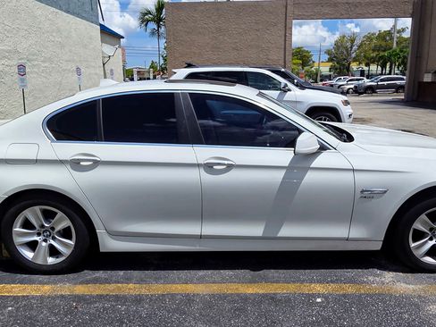 Used 2012 BMW 528i xDrive Sedan image 2