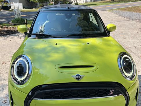 Used 2023 MINI Cooper S w/ Signature Upholstery Package image 2