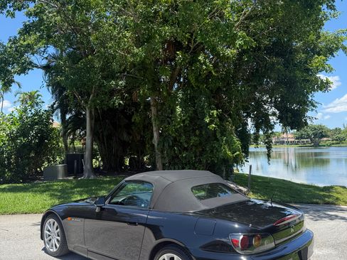 Used 2007 Honda S2000 image 4