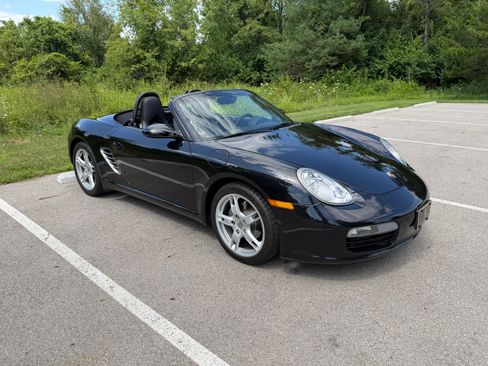 Used 2005 Porsche Boxster RWD image 6