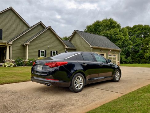 Used 2013 Kia Optima LX FWD image 8
