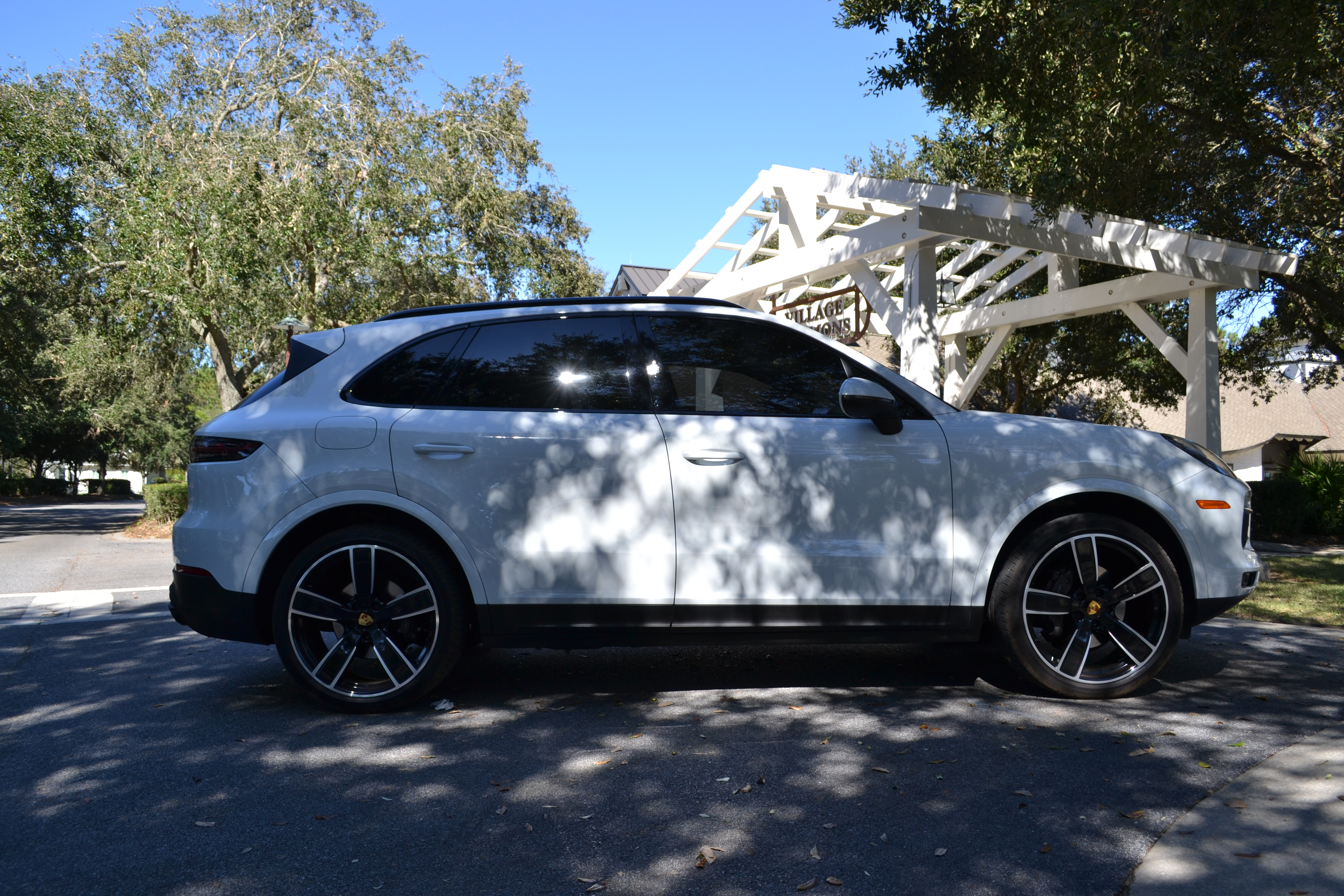 Used 2019 Porsche Cayenne AWD/4WD image 8