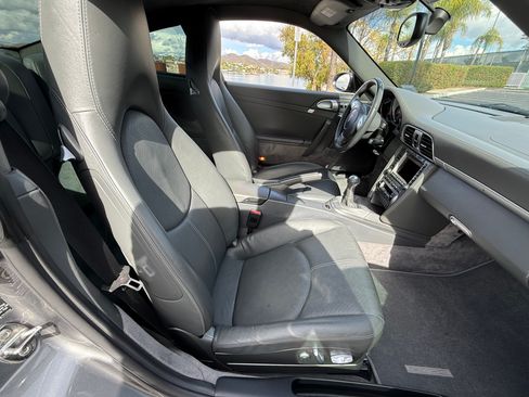 Used 2008 Porsche 911 Carrera S RWD image 16