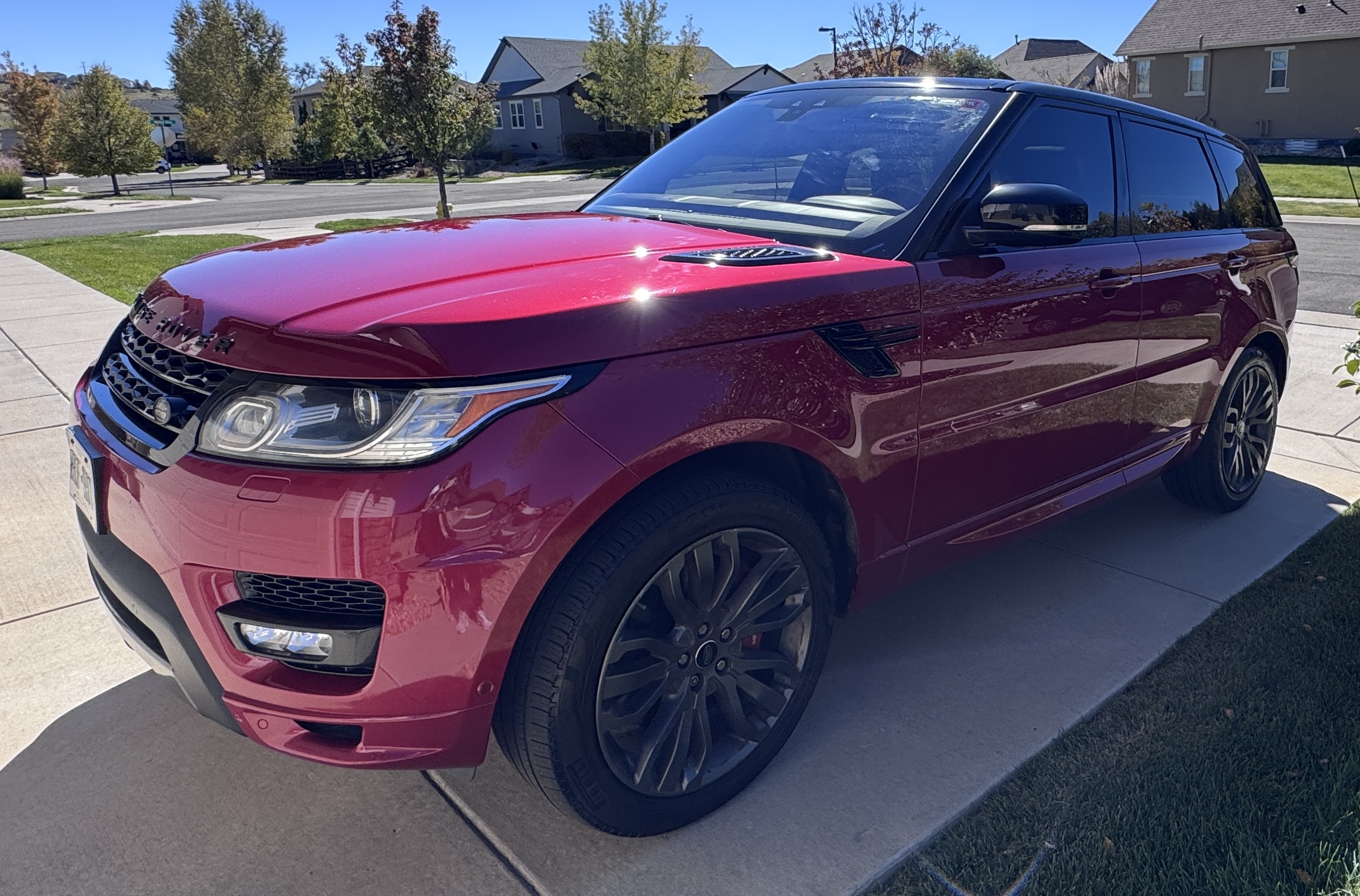 Used 2017 Land Rover Range Rover Sport HSE Dynamic AWD/4WD image 2