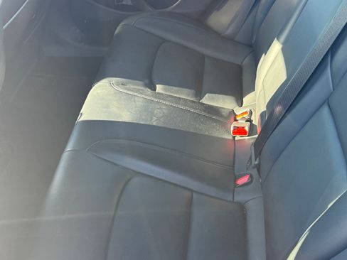 Used 2019 Tesla Model 3 image 14