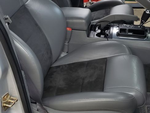 Used 2007 Jeep Grand Cherokee SRT8 w/ SRT Option Group I image 12