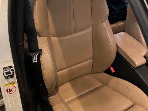 Used 2008 BMW M3 Sedan image 14