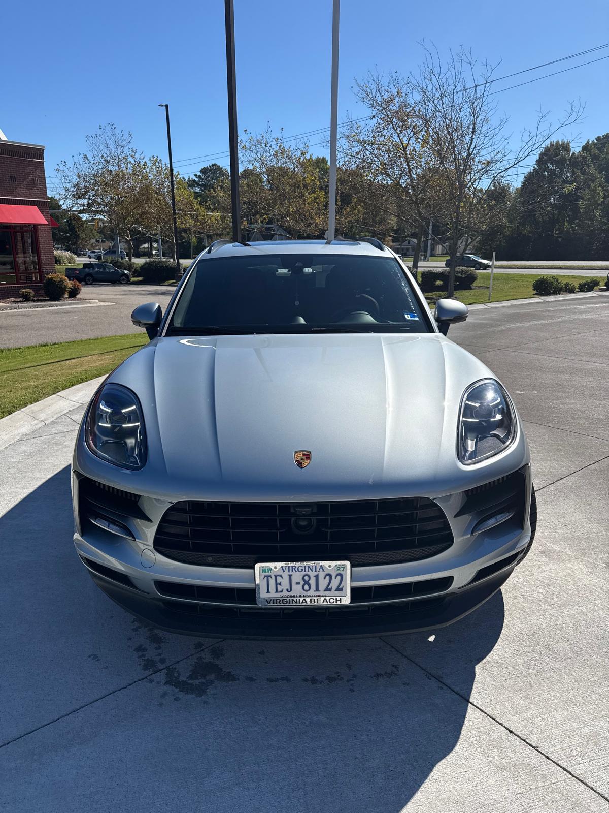 Used 2021 Porsche Macan S AWD/4WD image 2