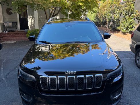 Used 2019 Jeep Cherokee Limited w/ Luxury Group image 1