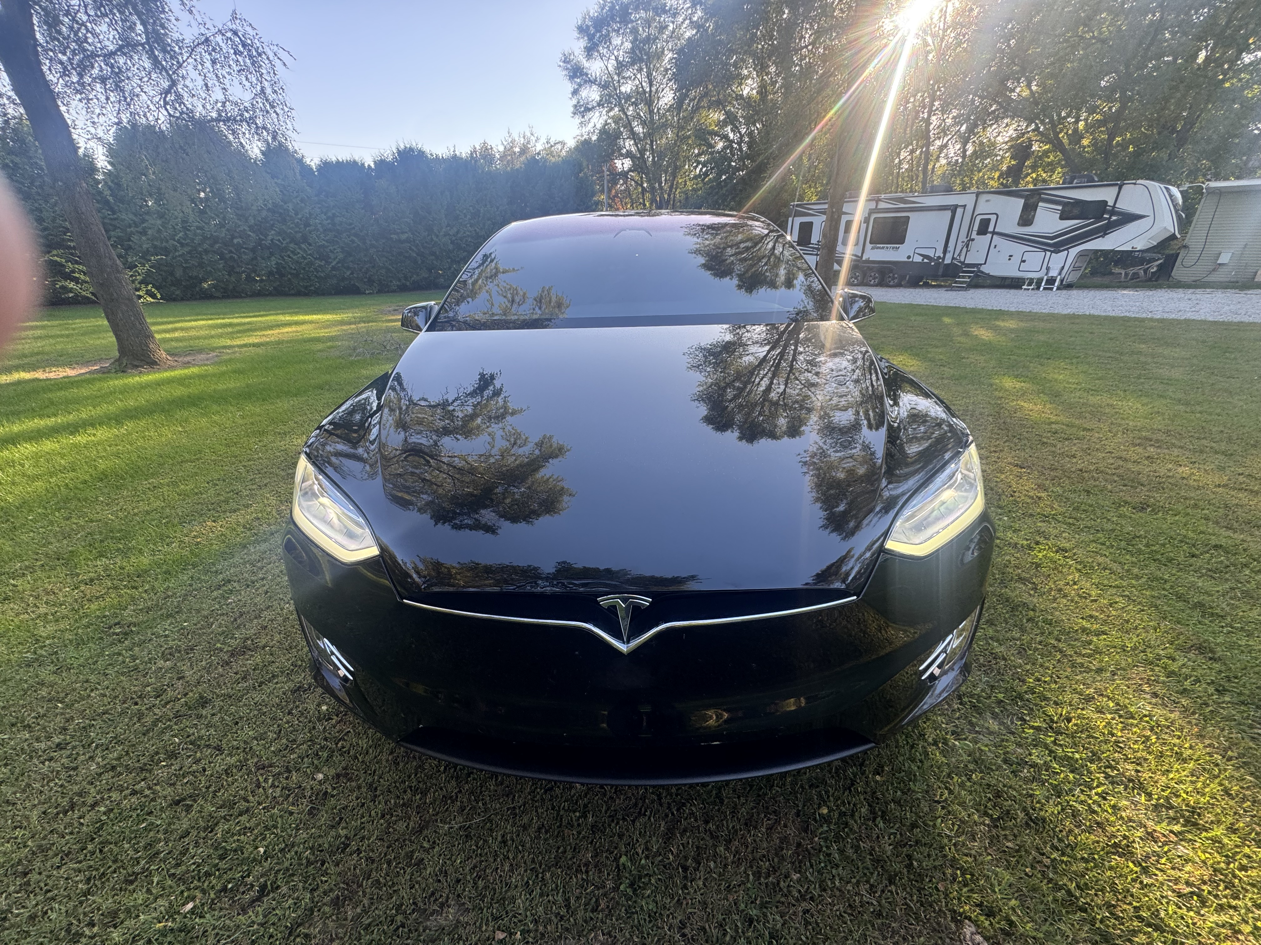 Used 2020 Tesla Model X Long Range AWD/4WD image 2