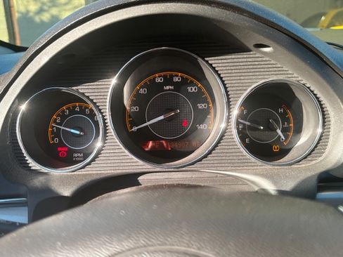 Used 2007 Saturn Aura XR image 14