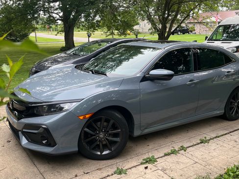 Used 2020 Honda Civic EX image 1