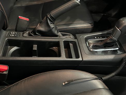 Used 2016 Subaru Crosstrek 2.0i Limited image 9