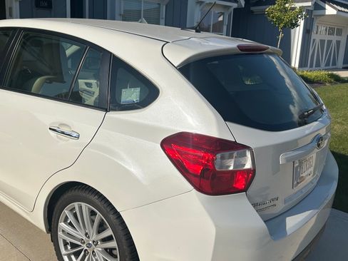 Used 2015 Subaru Impreza 2.0i Limited AWD/4WD image 5