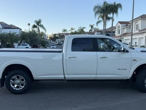 Used 2022 RAM 3500 Laramie AWD/4WD image 6