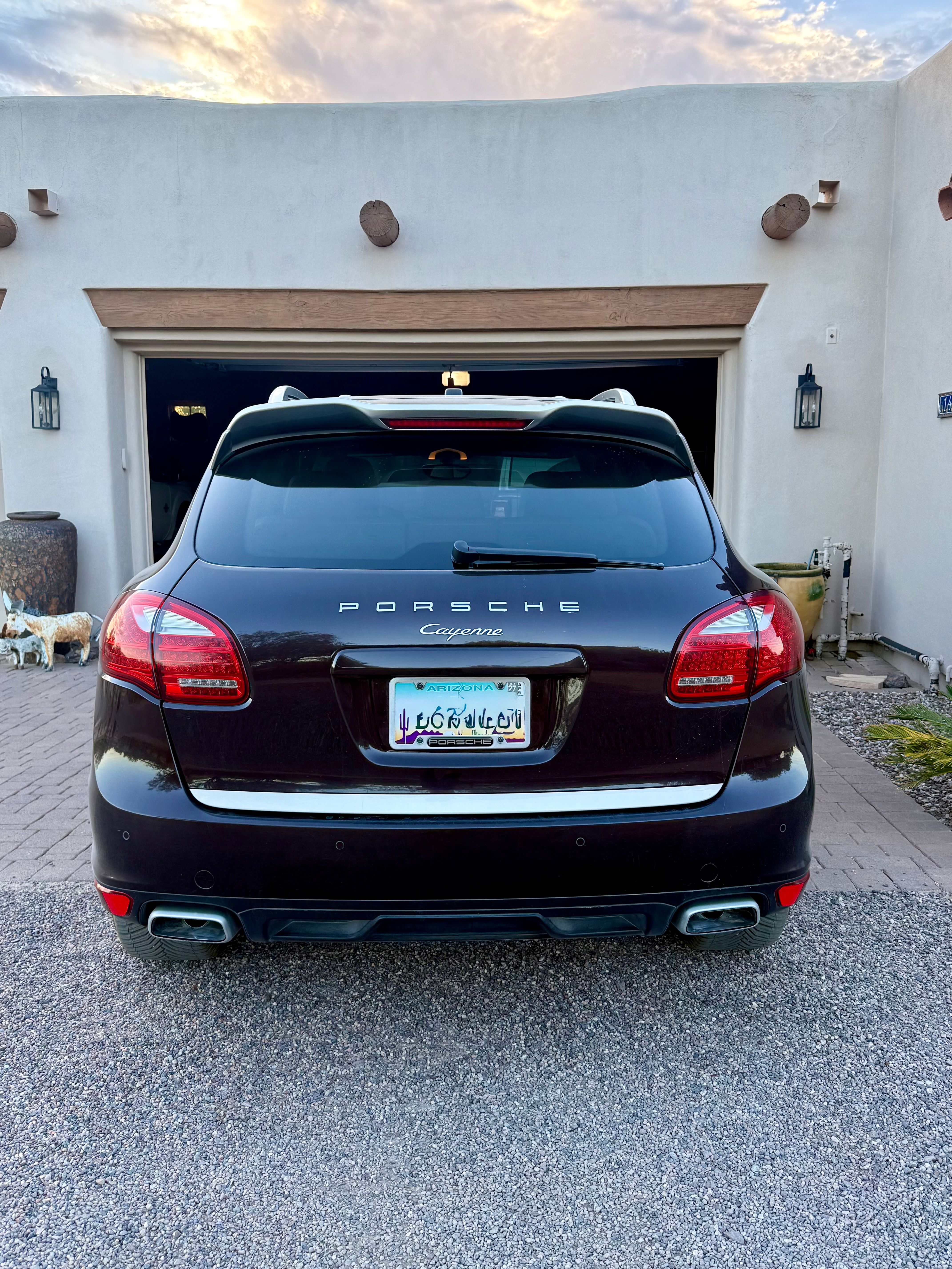 Used 2014 Porsche Cayenne Diesel Platinum Edition AWD/4WD image 2