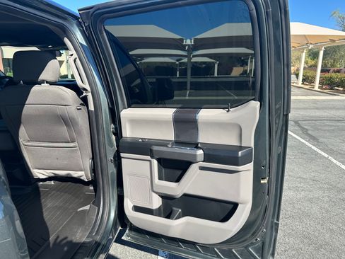 Used 2018 Ford F150 XLT image 11